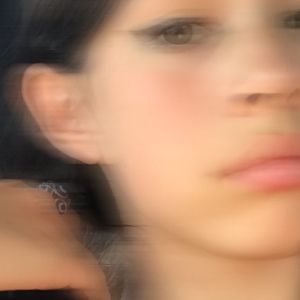 Meet your Posher, Daniela